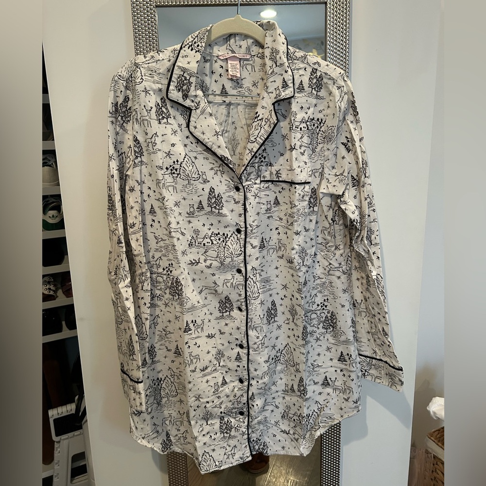 Victoria's Secret Black and White Pajama Night Shirt